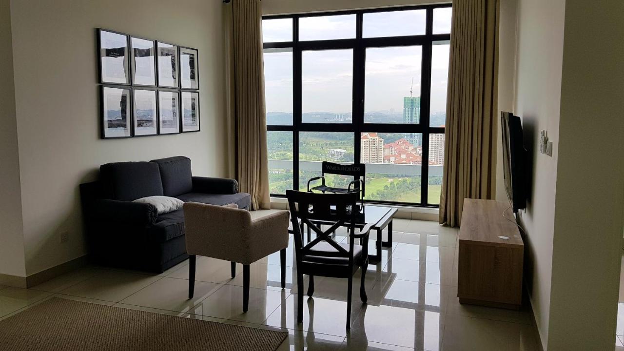 Pangsapuri Ioi Golf Putrajaya