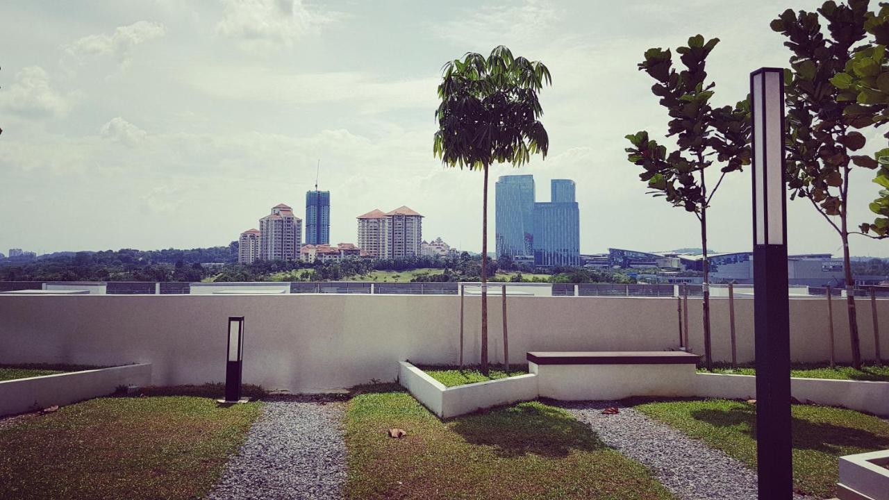 Pangsapuri Ioi Golf Putrajaya